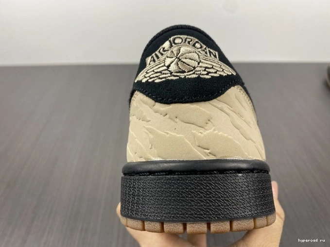 SoleFly Carnivore Jordan Low DN3400-001 x 1 Air 1006